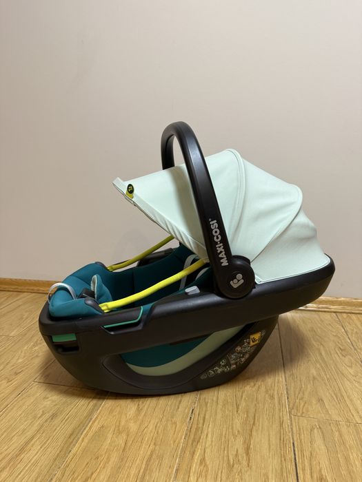 Автокрісло MAXI-COSI Coral 360 (Neo Green)
