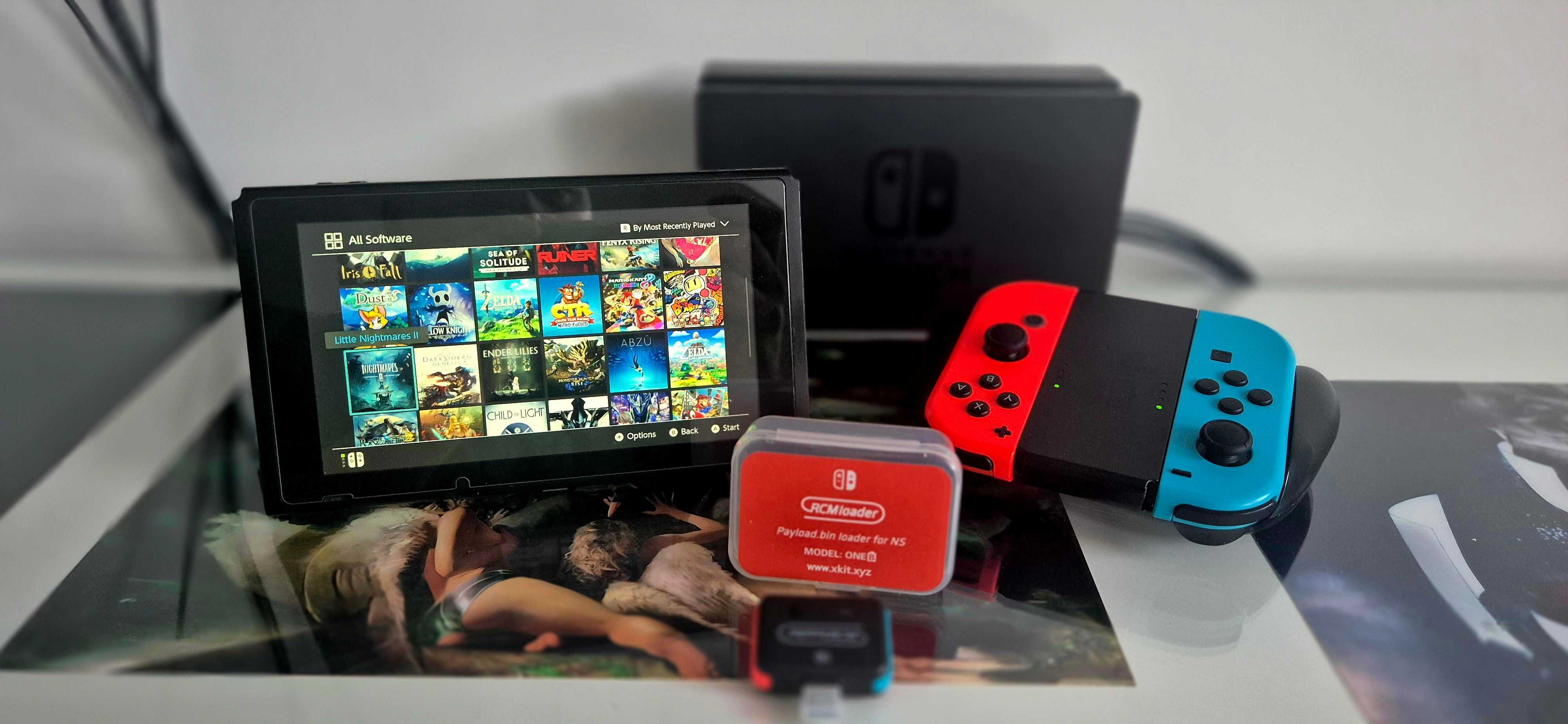 Nintendo Switch przerobione, plus karta 512gb, akcesoria i Pad.