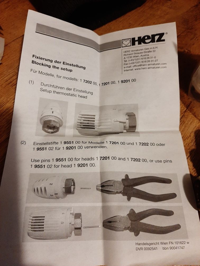 Termostat zestaw termostatyczny kątowy Herz 3 komplety NOWE