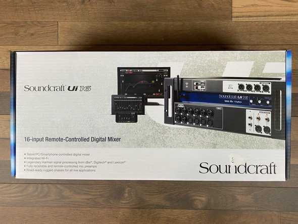 Vendo Mesa de Mistura Soundcraft Ui16 c/ flight case