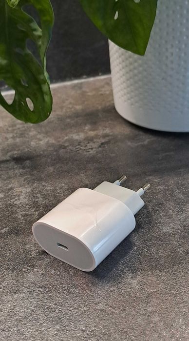 iPhone Ładowarka sieciowa nowa 20W z kablem 1m - szybka dostawa !