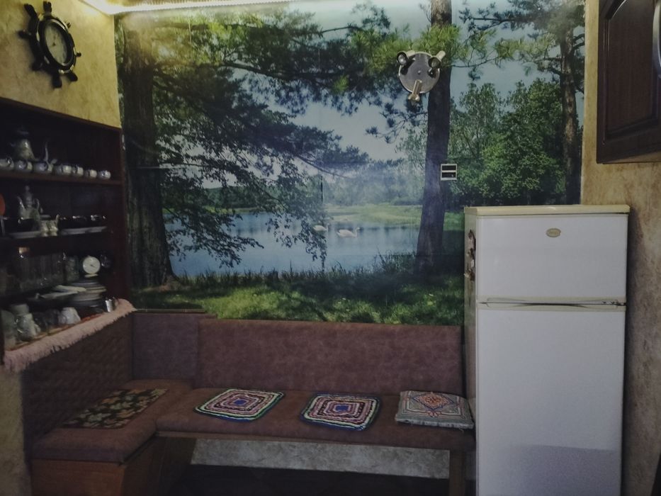 Задам большую однокомнатную квартиру на Дружбе  Ул.Просвіти(Тамбовская