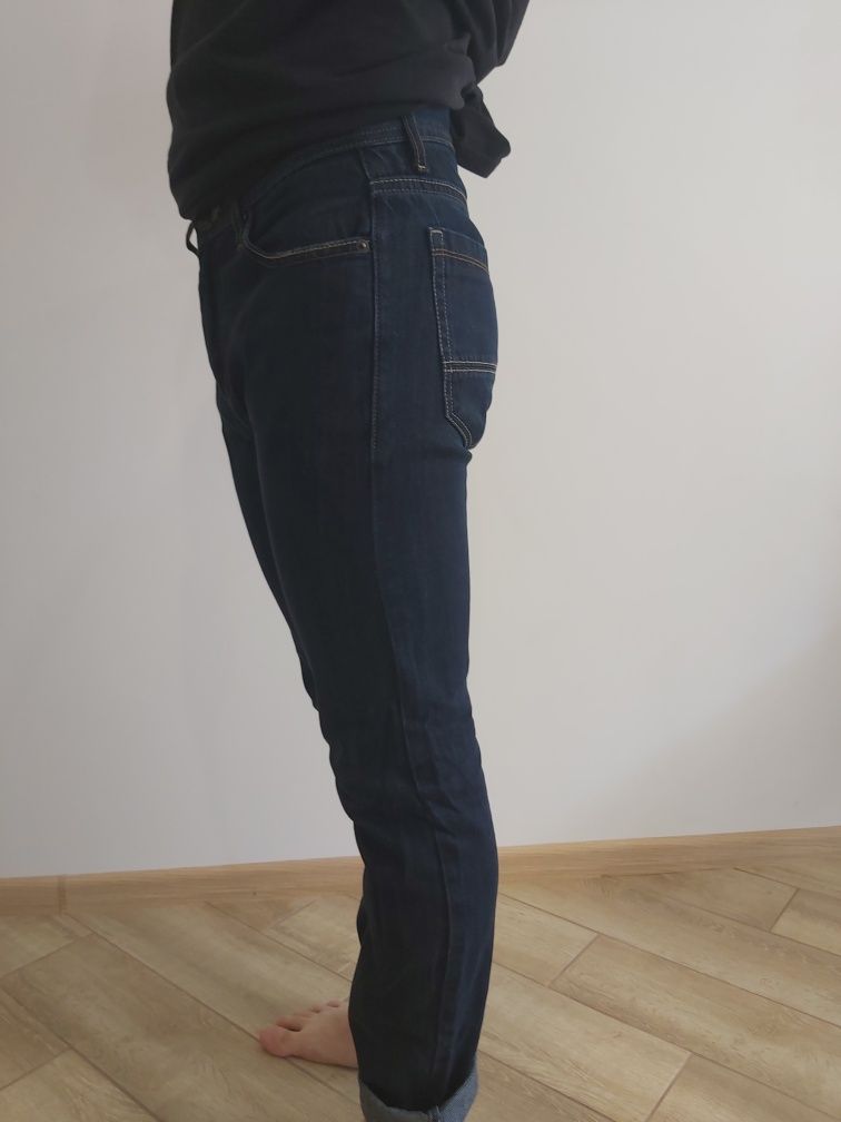 Чоловічі джинсові штани