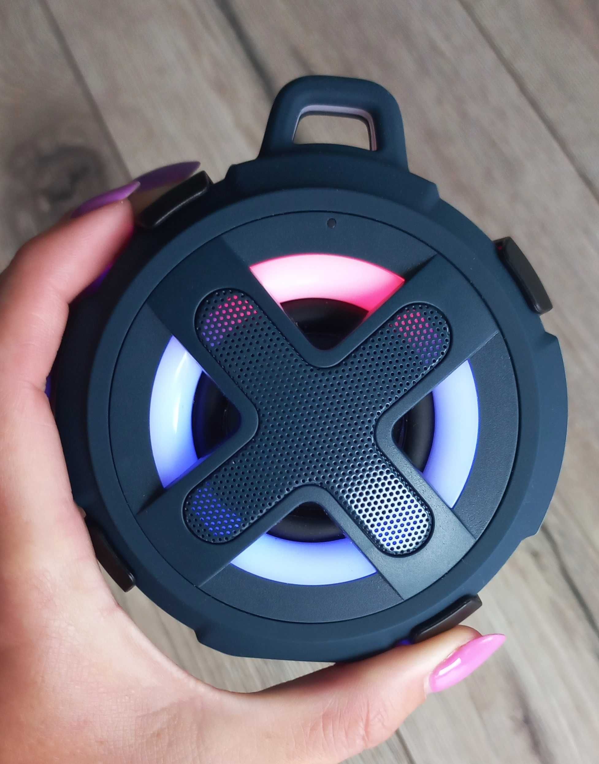 NOWY przenośny granatowy głośnik rowerowy LED XLeander X8 Bluetooth