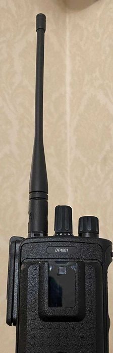 Професійна рація Motorola DP4801. Повний комплект з 2-х радіостанцій