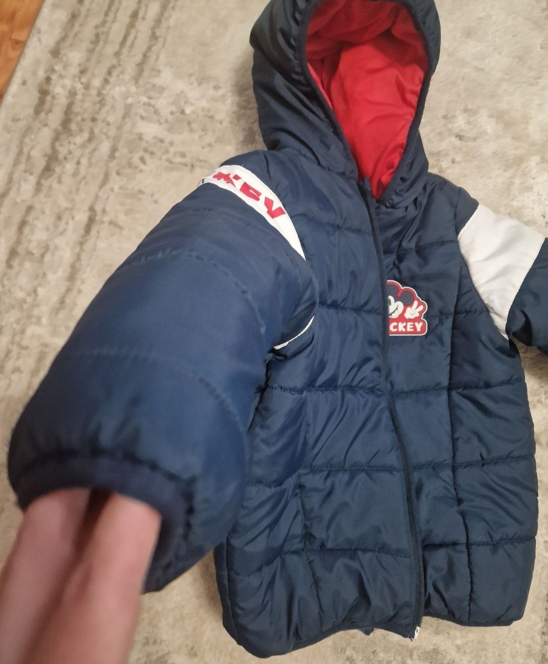 Стильна курточка для хлопчика 2-3 рочки