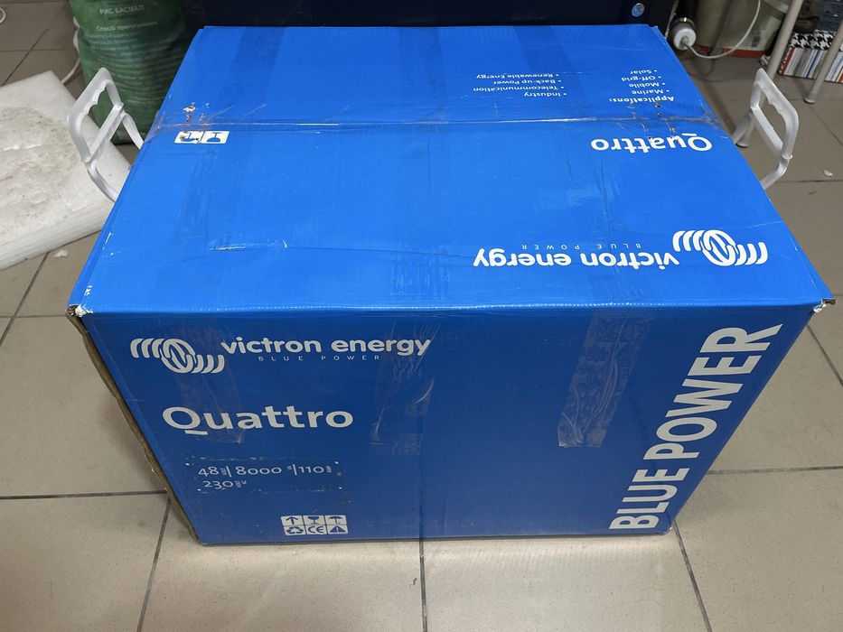Інвертор Victron Energy Quattro 8000VA