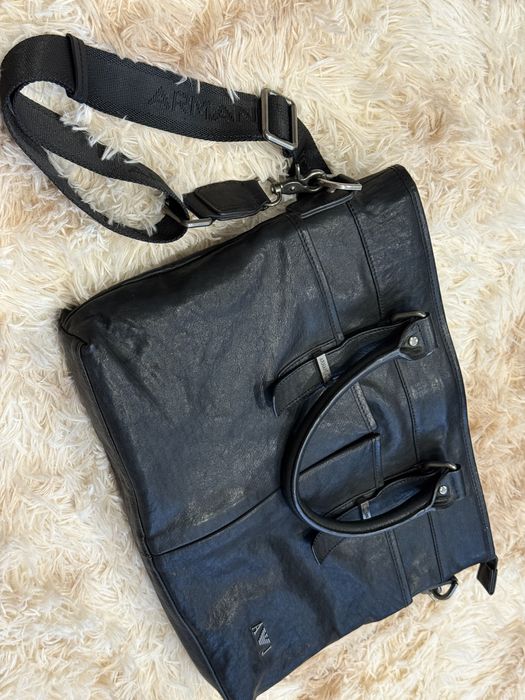 Кожаная сумка Armani