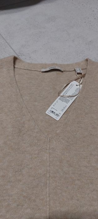 Sweter Esprit z domieszką wełny