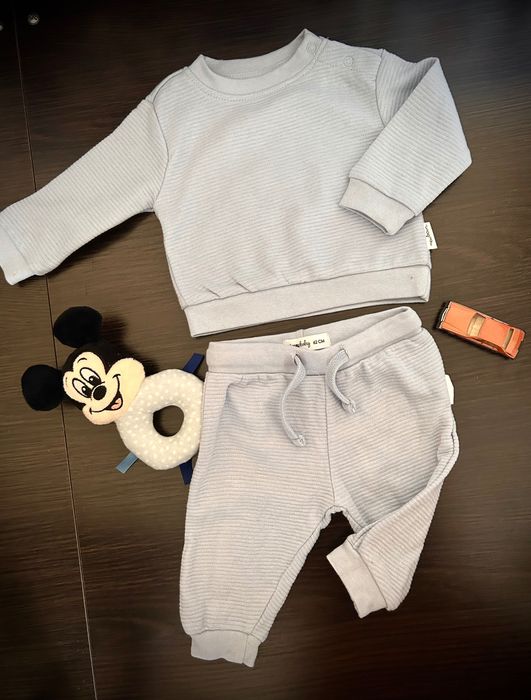 Костюм Sinsay від 0 - 3 місяців хлопчик.