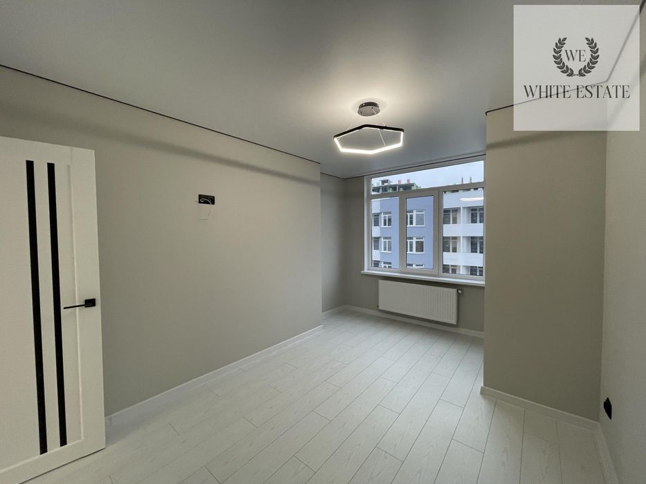 Продаж 2 кімнатної квартири вул. Смакули