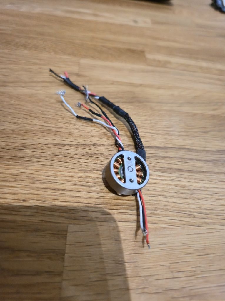 Silniczek lewy przód dji mini 2