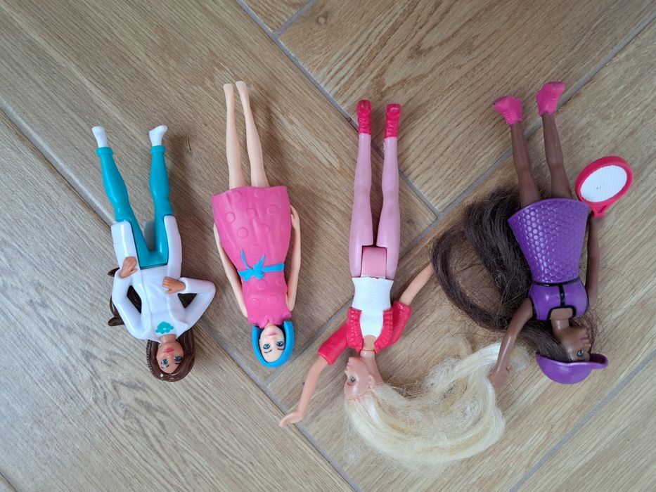 Zestaw lalek barbie