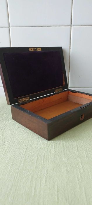 Caixinhas antigas em madeira