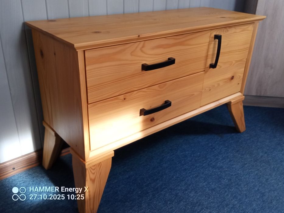 Meble na wymiar -drewno