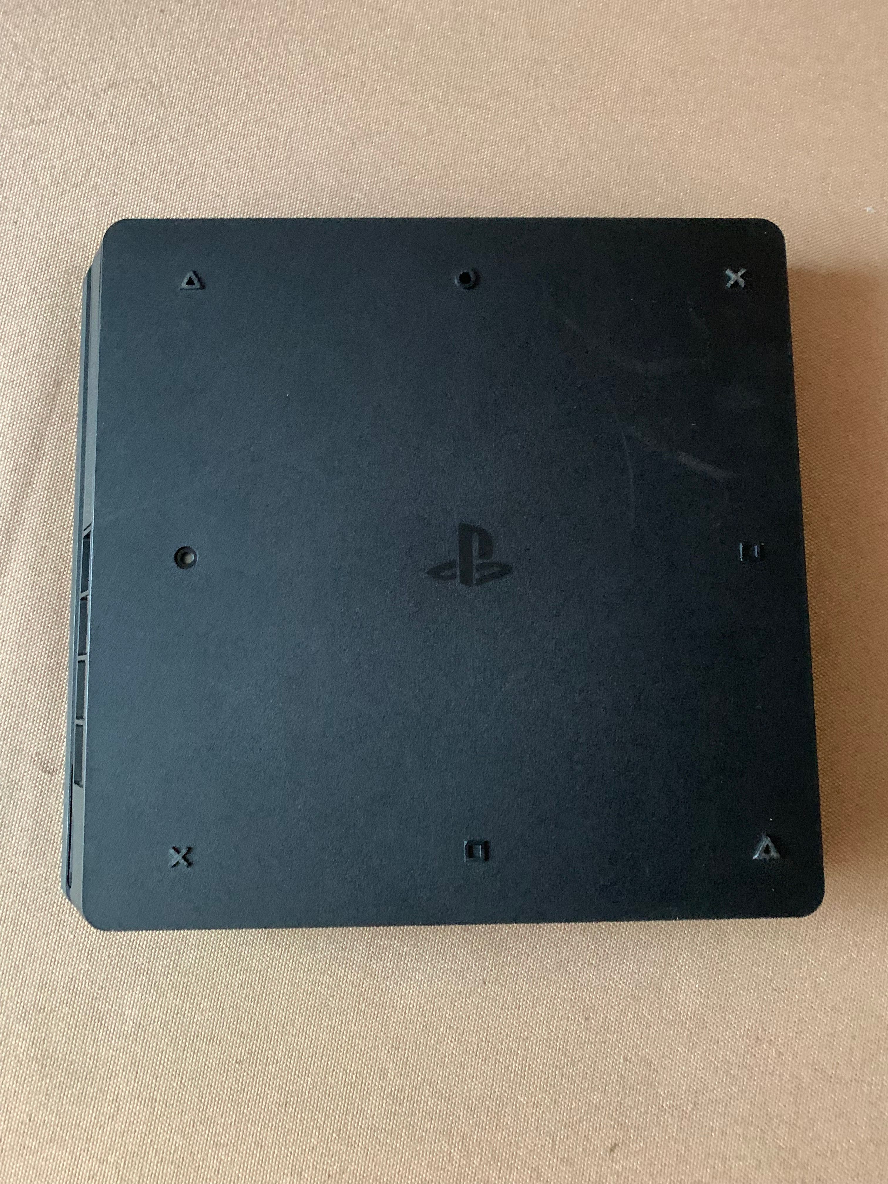 PlayStation 4 на 1TB