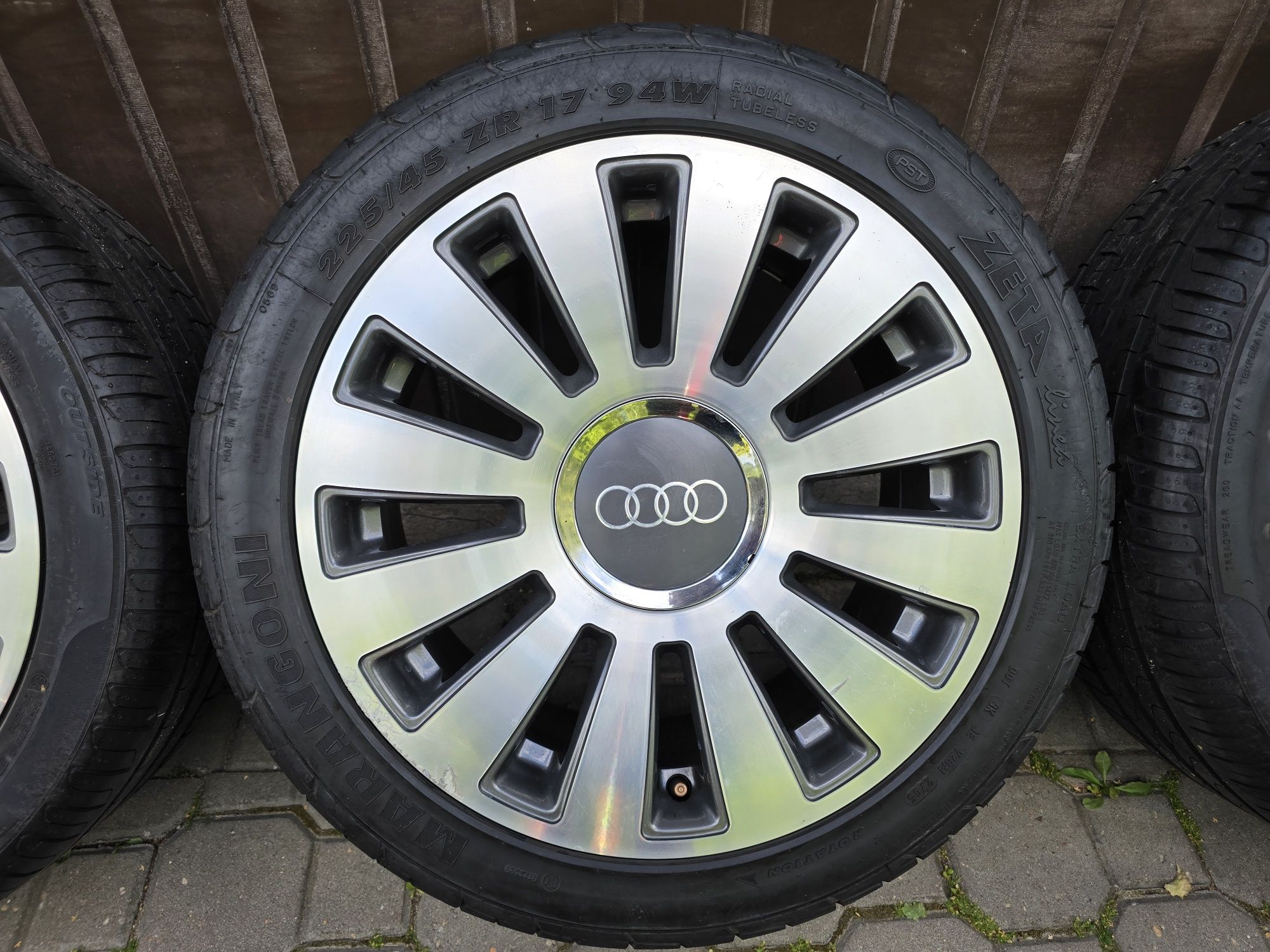 Felgi z oponami 225/45R17 Audi 80 4x108 90 VW Golf Passat 200 100