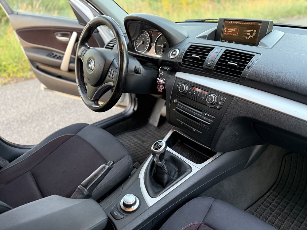 BMW seria 1 118d 2.0 143km poliftowe koniec roku 2007r 5 drzwi zadbany