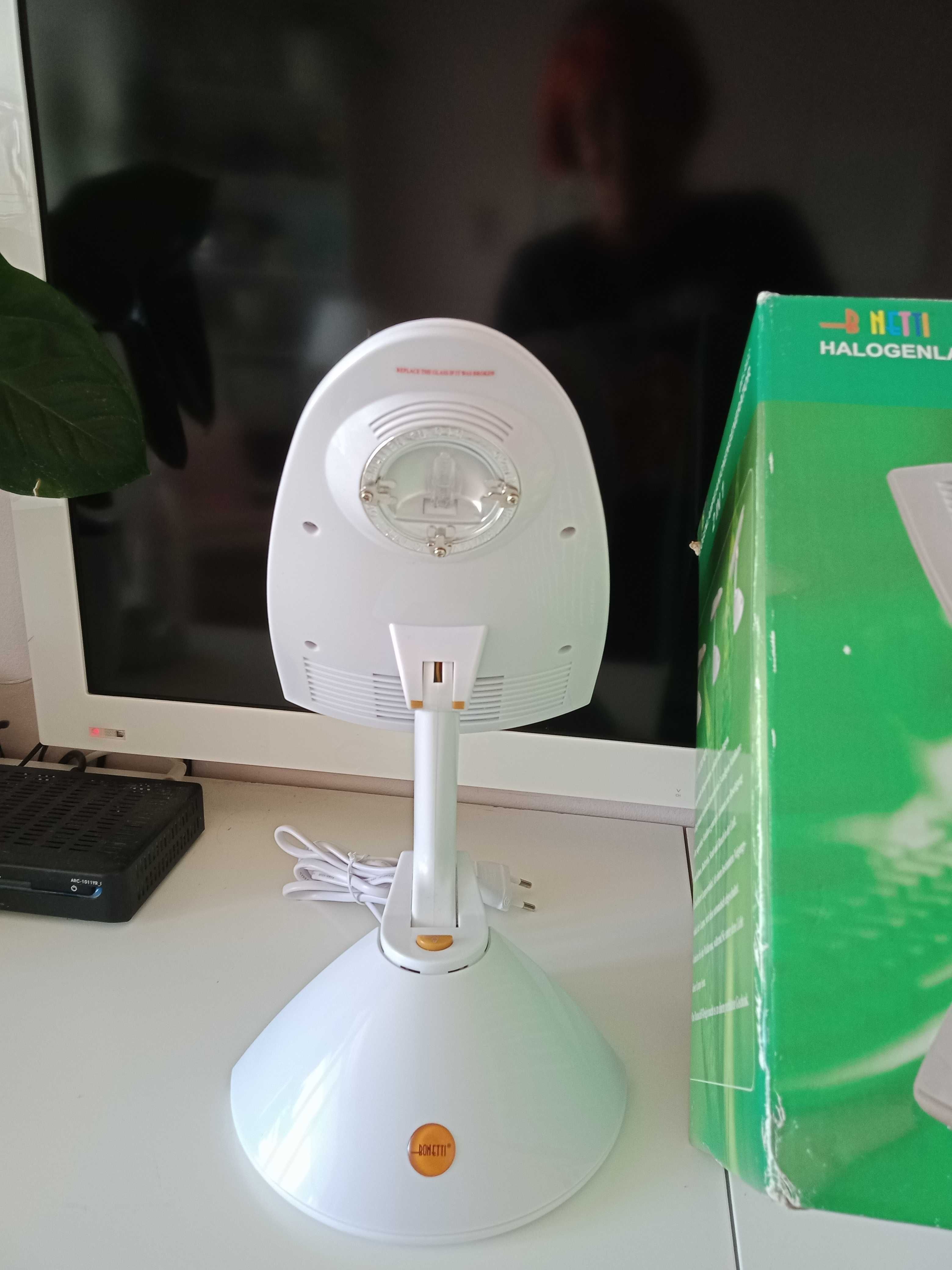 Super halogenowa lampa z wrntylatorem