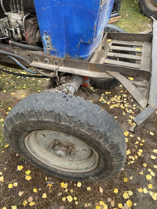 Продаю трактор  юмз 6