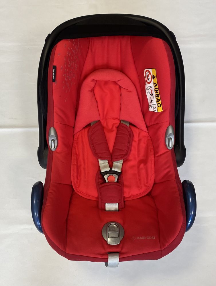 Fotelik Maxi Cosi CabrioFix+ śpiworek Maxi Cosi - Red