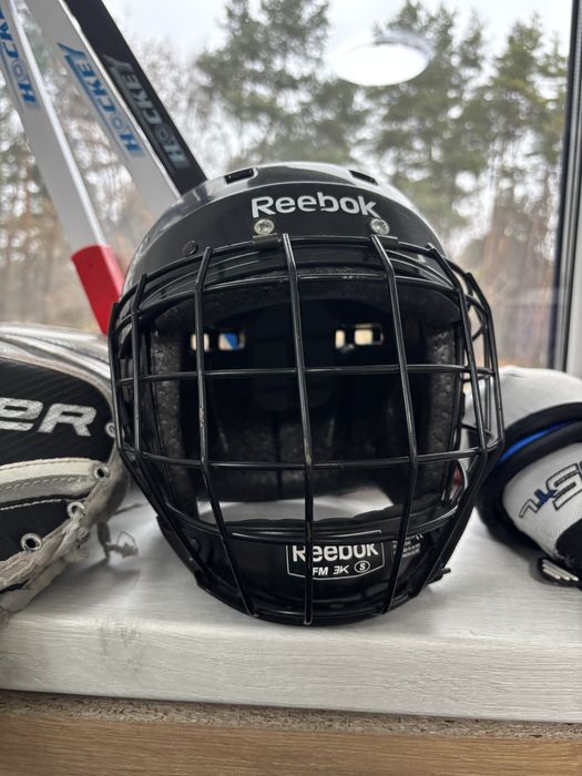 Шлем хокей дитячий Reebok