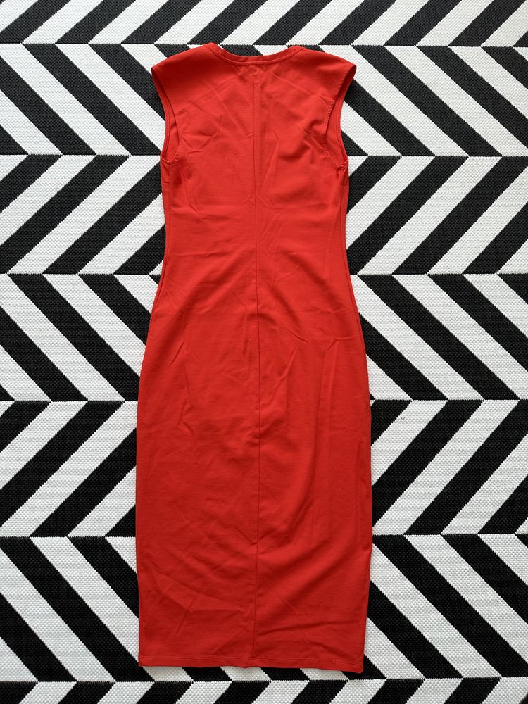 Червона сукня Zara S