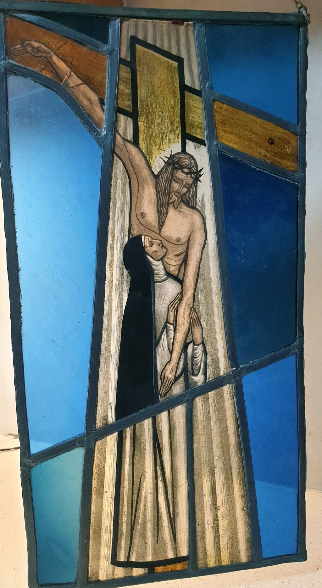 Fantástico antigo vitral Cristo na Cruz com Maria