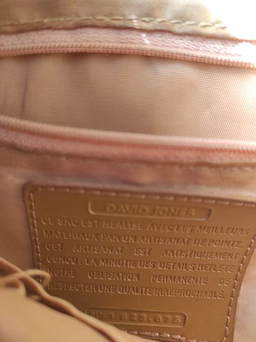 Mala de senhora David Jones