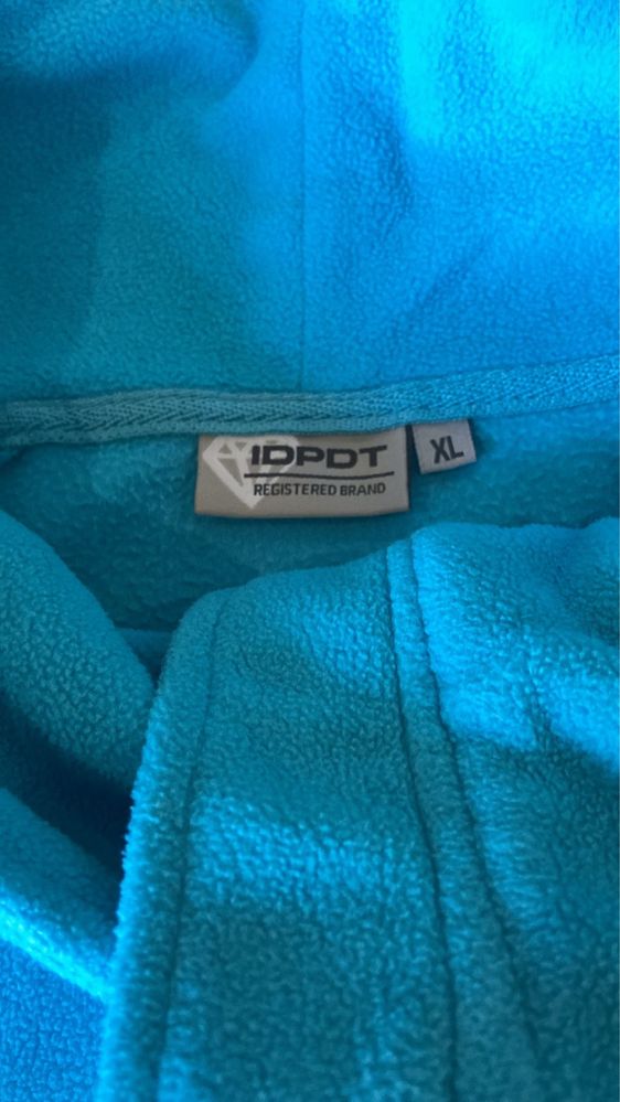 Polar azul claro