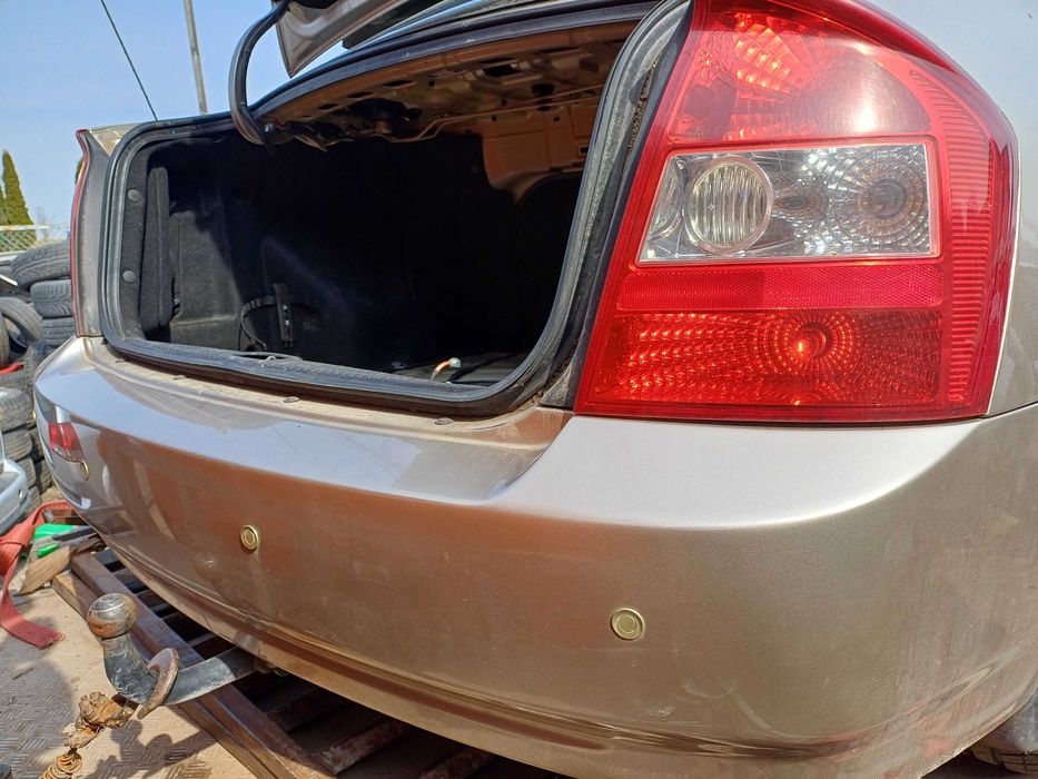 Kia Cerato Belka Tył Oś tylna