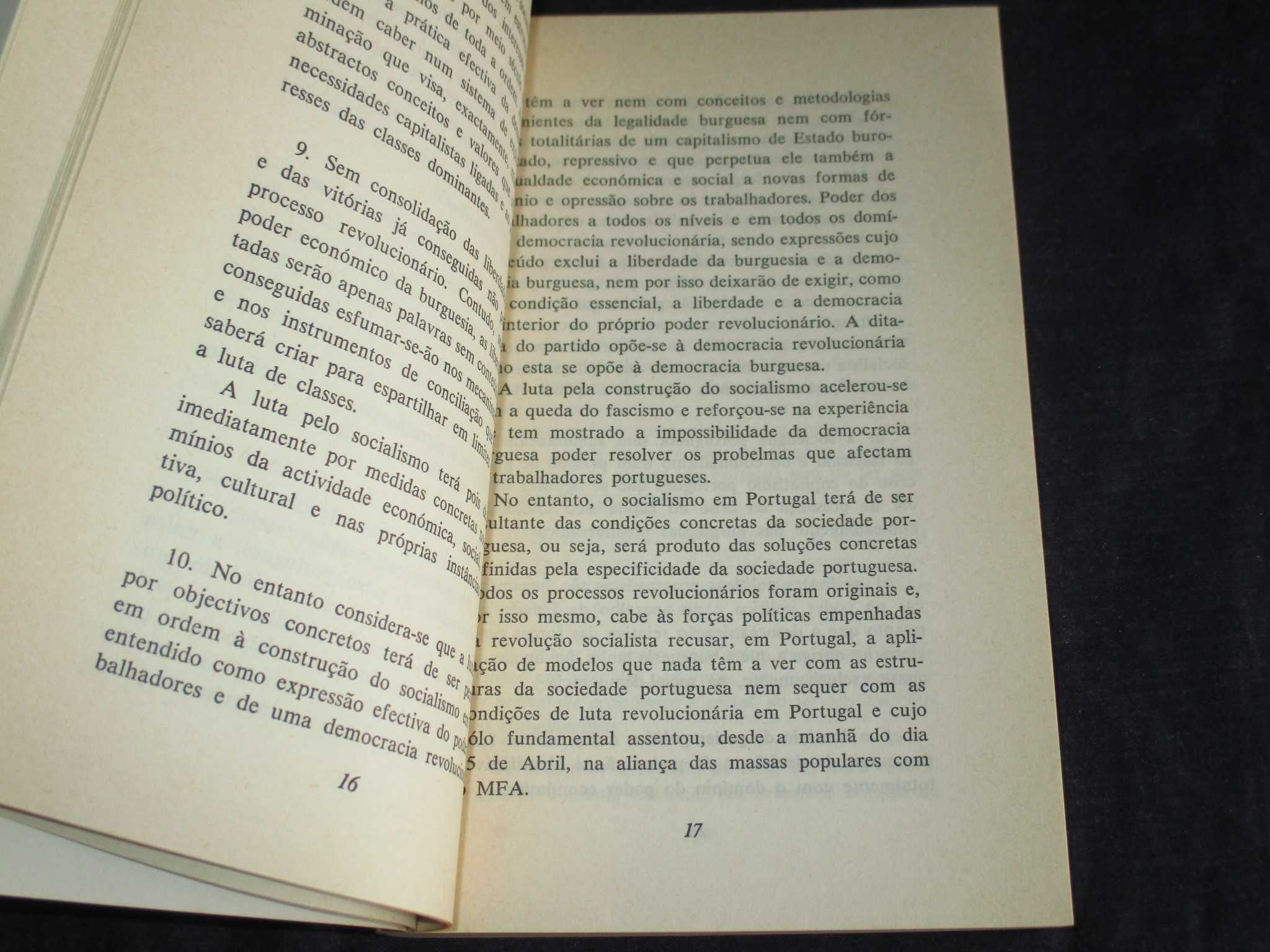 Livro MFA e Revolução Socialista César Oliveira