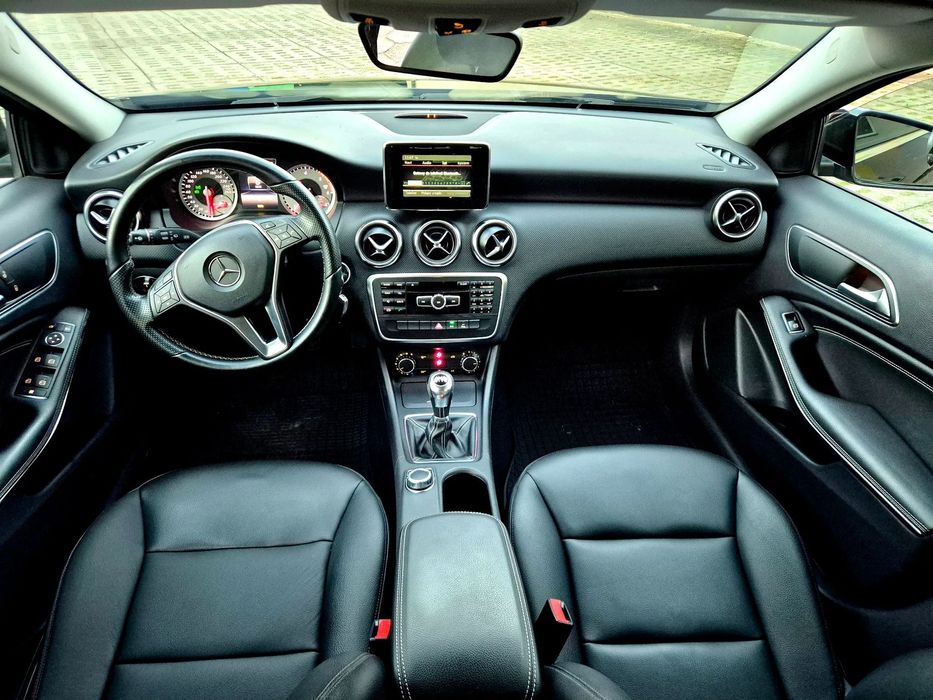 Mercedes-Benz Klasa A Bogata opcja wyposażenia