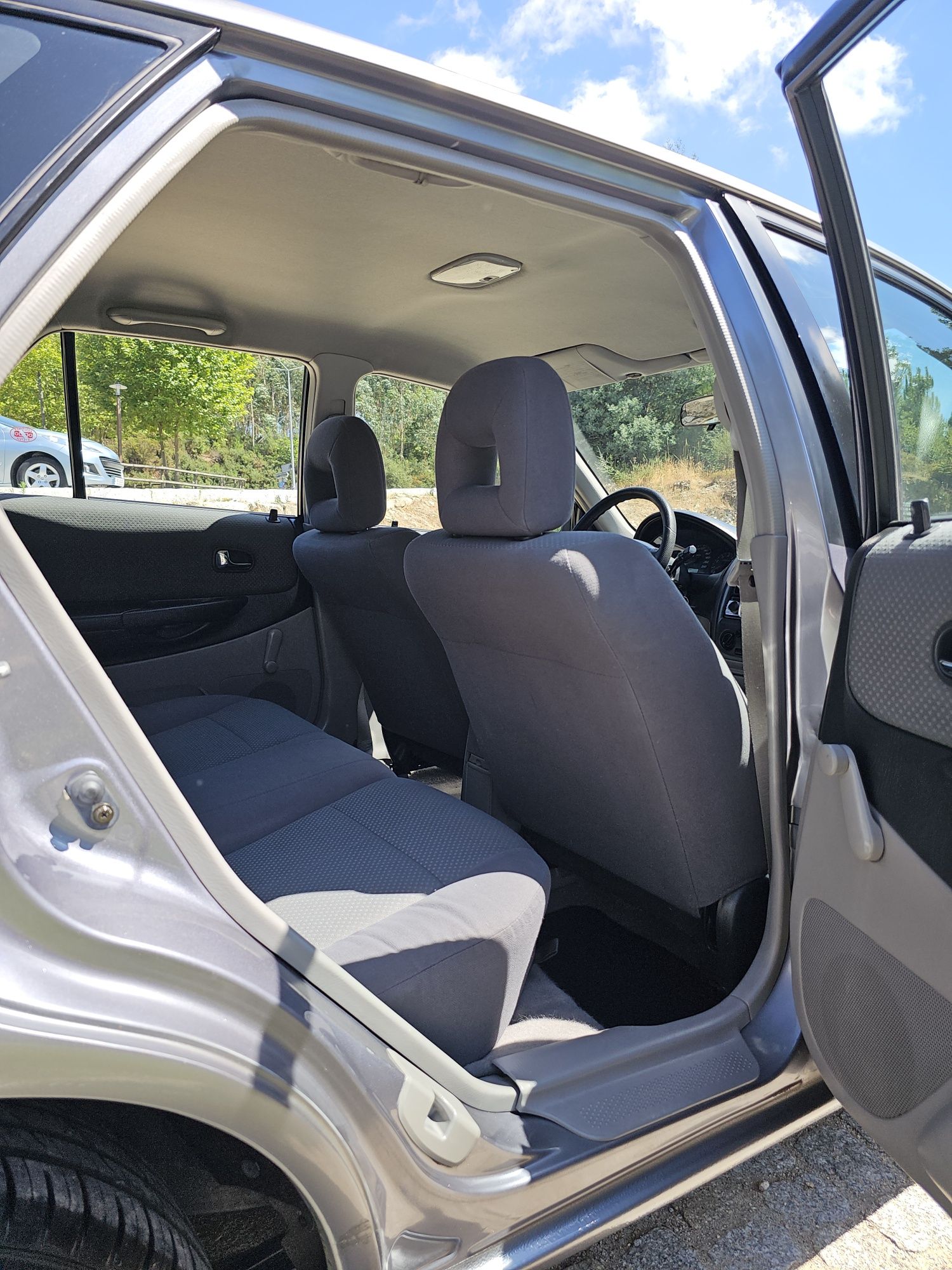 Vendo Mazda 323F