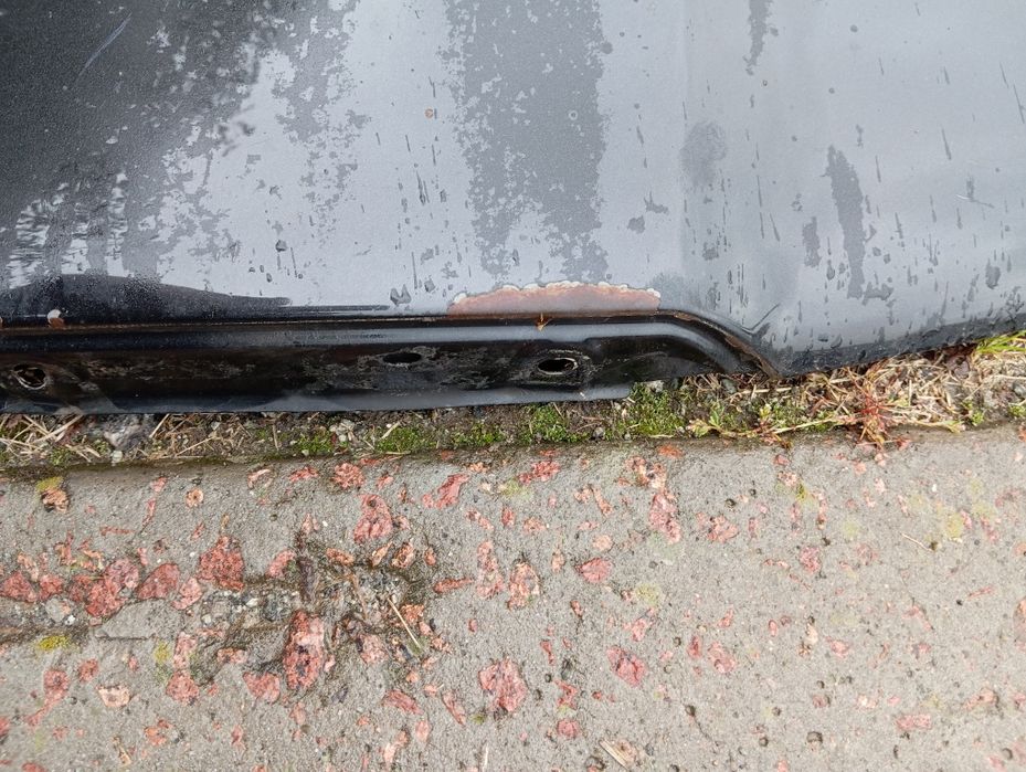 Продам капот черного цвета Шкода Октавия тур