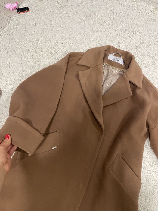 Пальто кашемировое бежевое