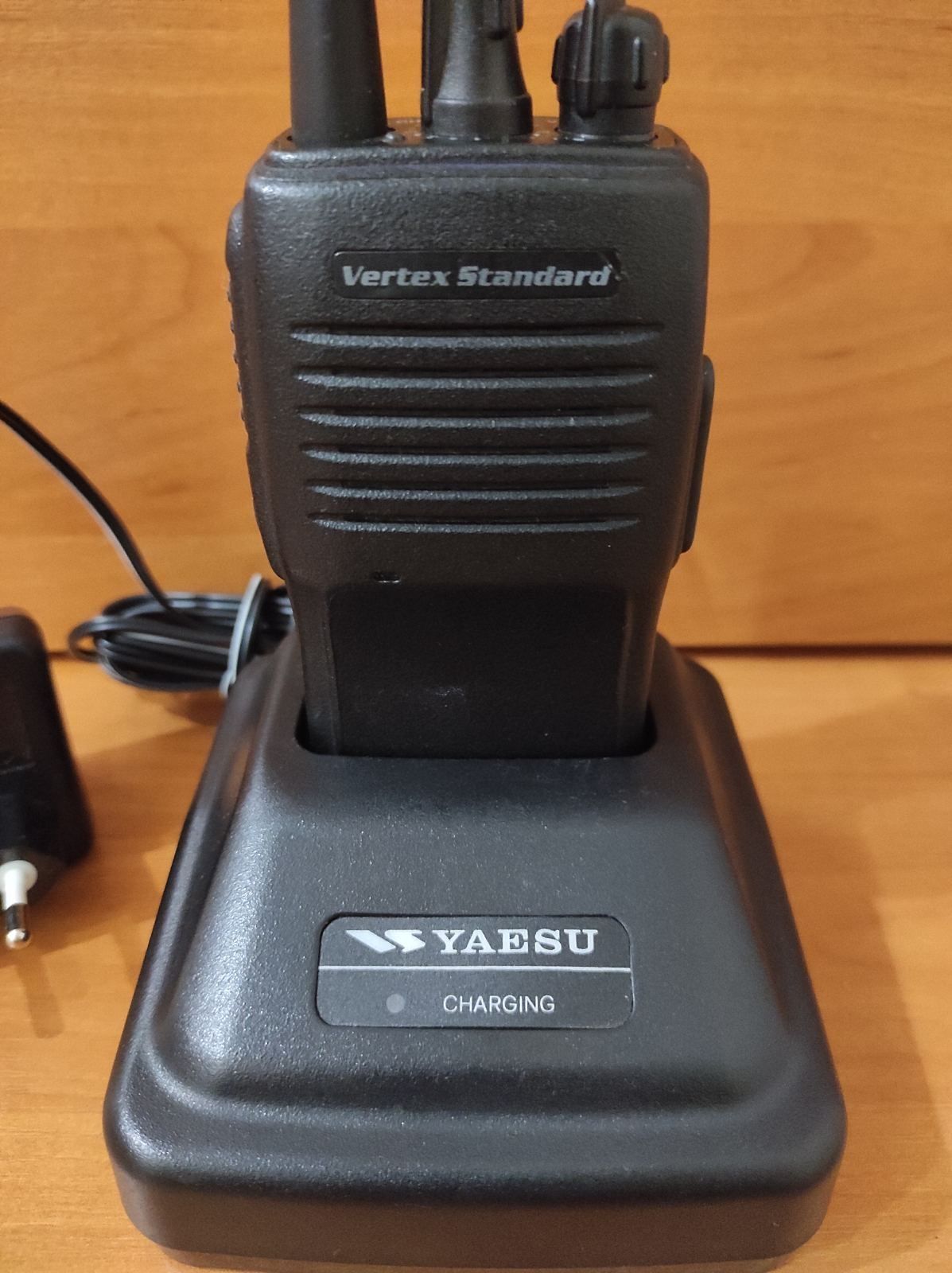 Радіостанція Vertex Standard VX-160U