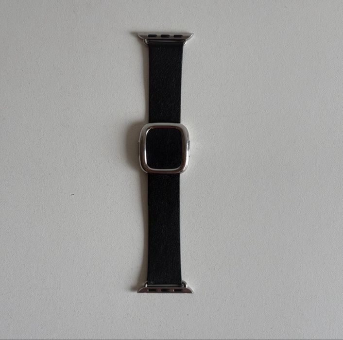 Bracelete Modern Buckle Preta para Apple Watch 38/40/41mm