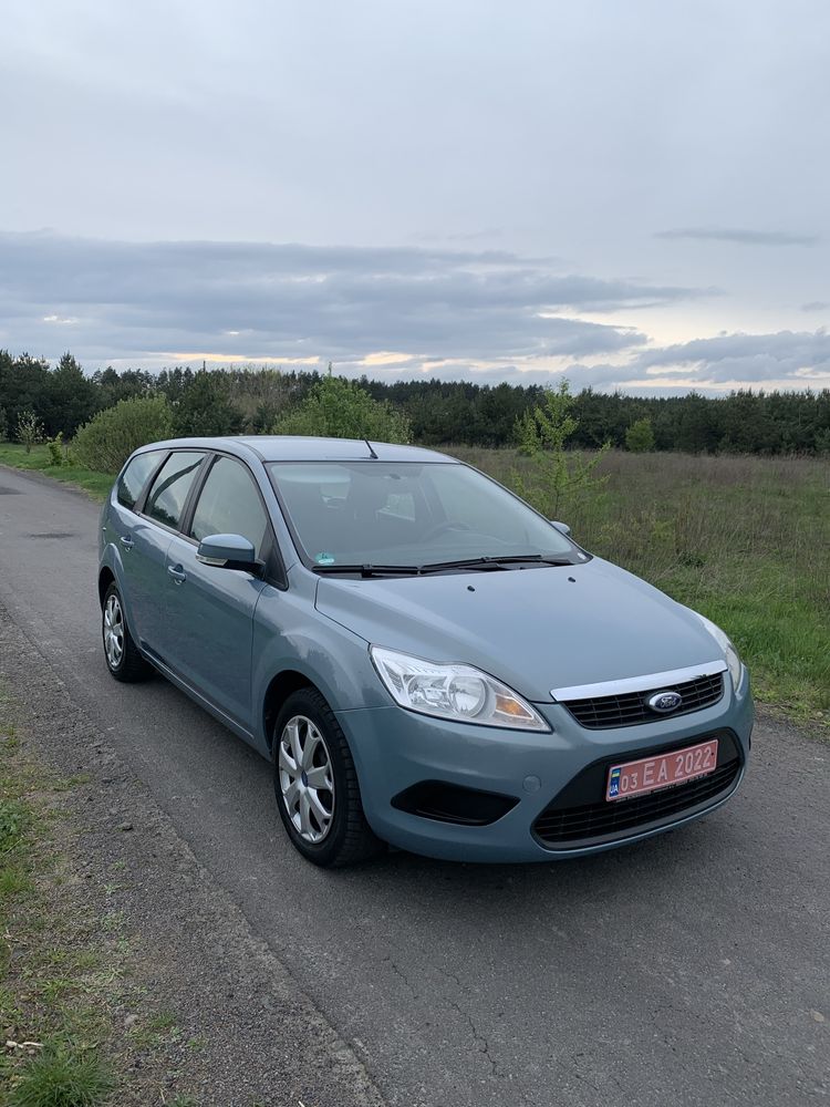 Ford Focus 1.6 Бензин