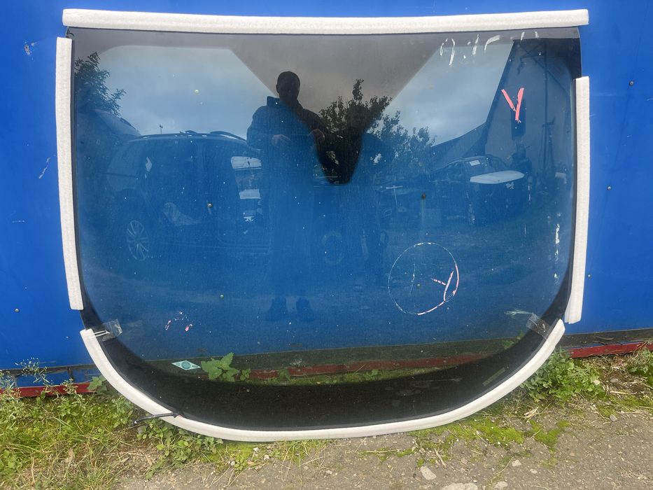 Стекло лобове Ford Escape MK3 скло оригінал