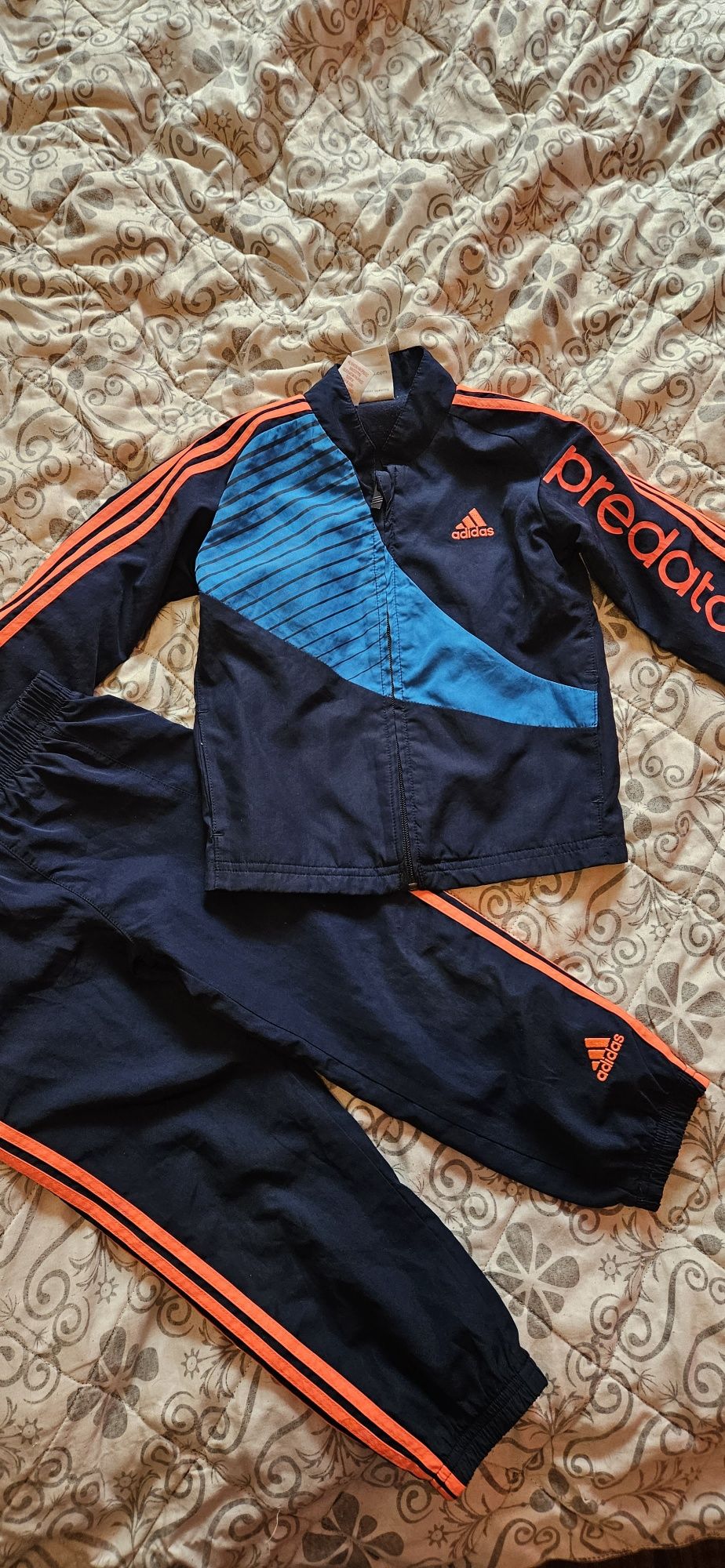 Dres adidas 104 dla chłopca