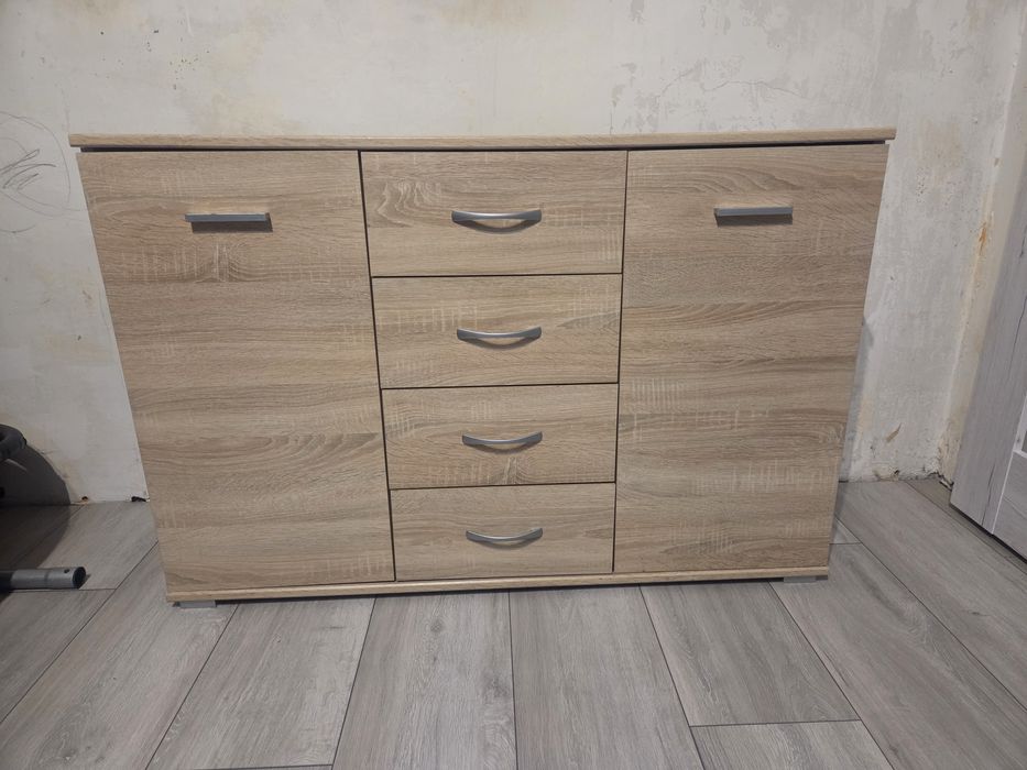 Sprzedam komodę i garderobe