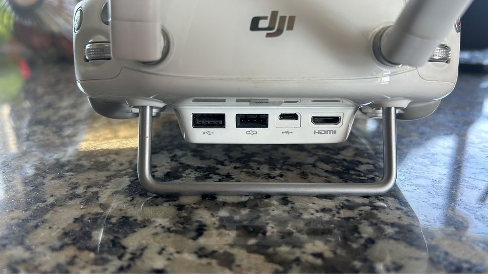 Selling used drone remote controller64297937824514122