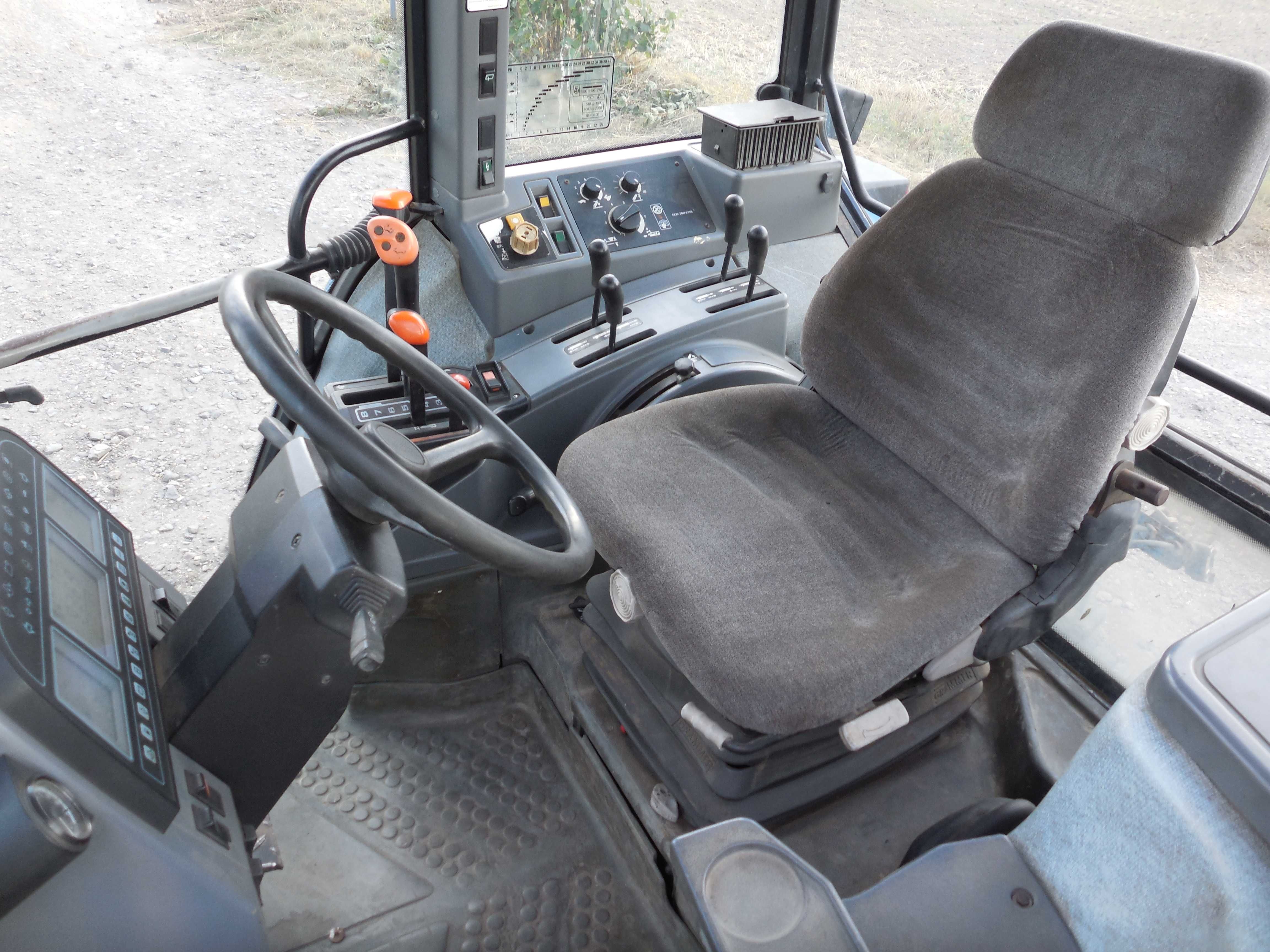 Ciągnik Rolniczy FORD 8240 4x4 1992 r 115KM 40km/h FORD NEW HOLLAND