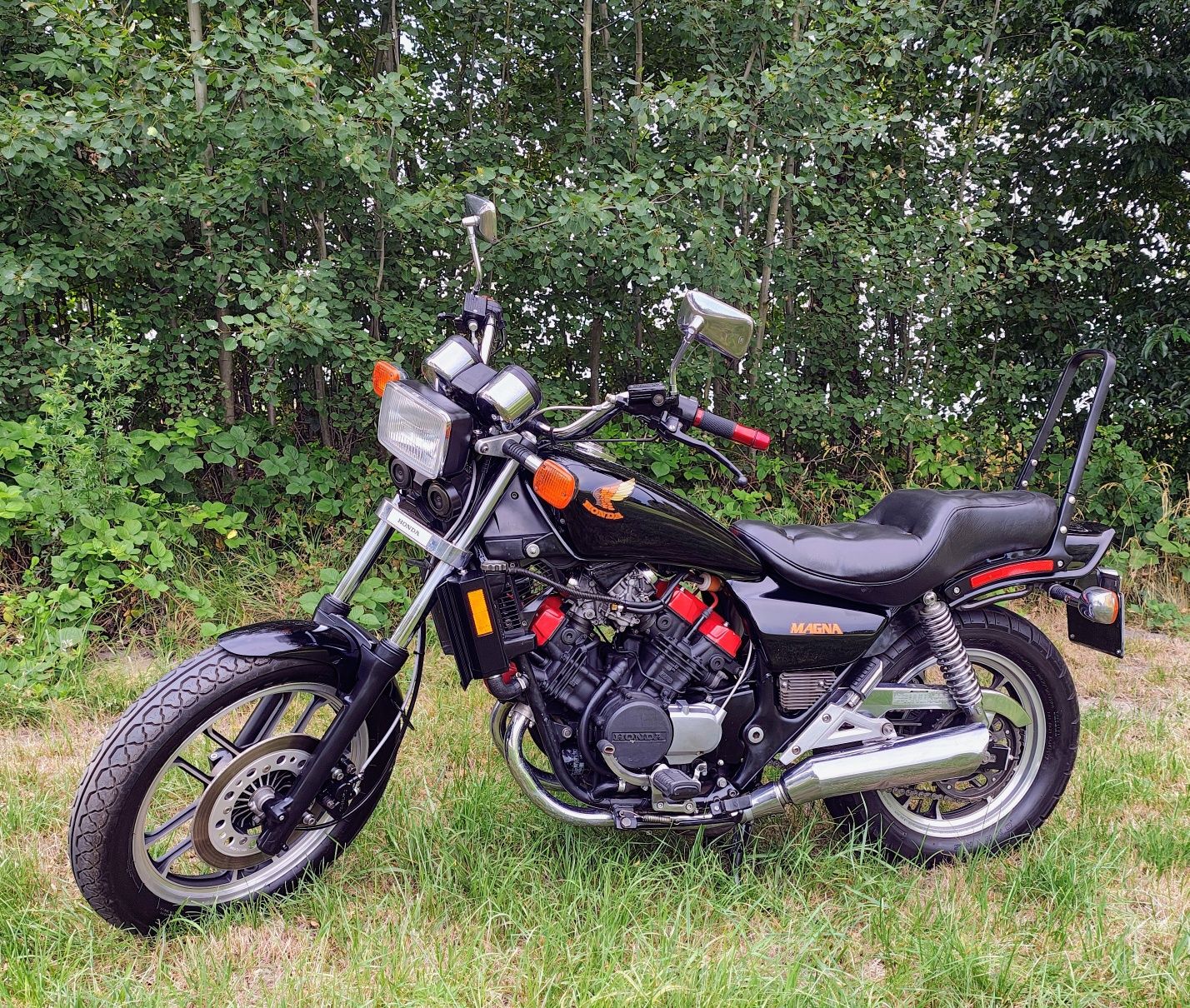 Honda Magnat VF 500 C v30  1985r w BDB stanie