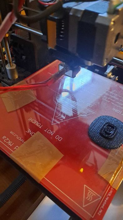 Impressora 3D a funcionar e calibrada