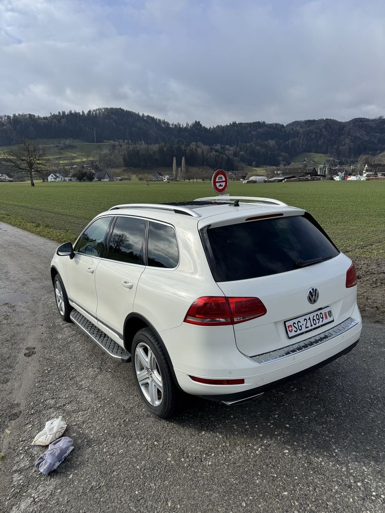 VW Touareg 3.0 Швейцарія
