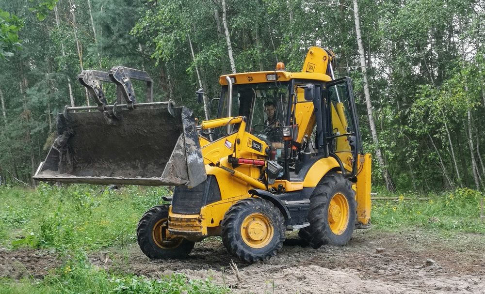 Gruz z transportem utwardzenie terenu minikoparka