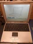 3 laptopy retro (ASUS, GERICOM, TARGA) Celeron, Pentium III na części?