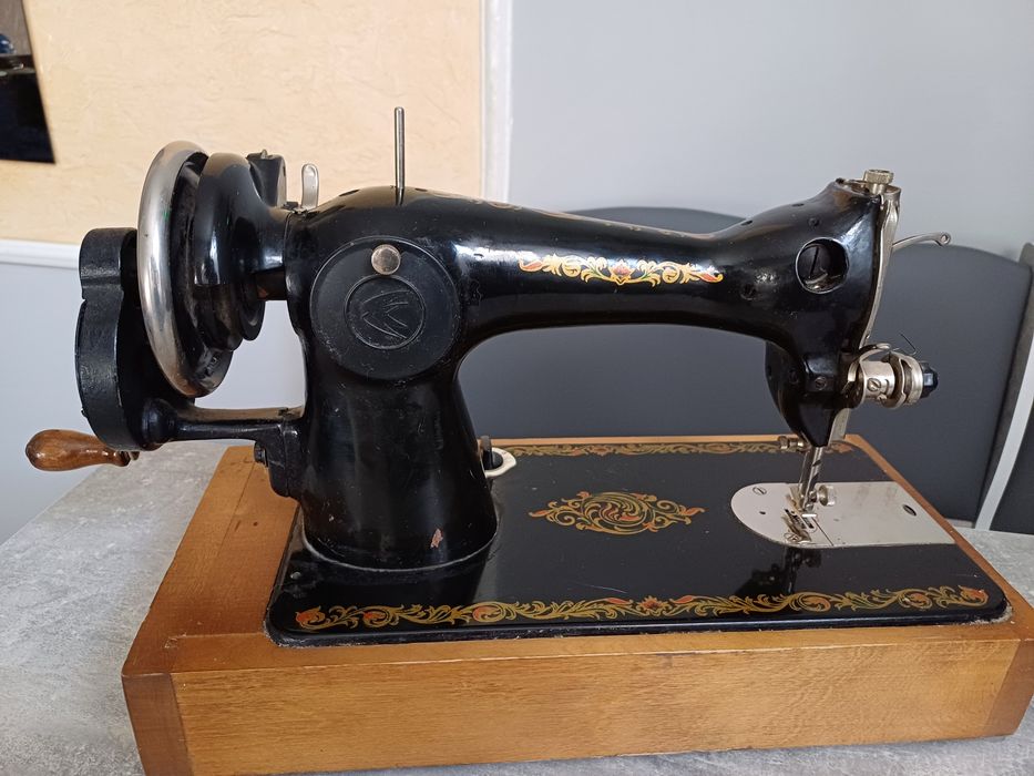 Швейная машинка рабочее состояние